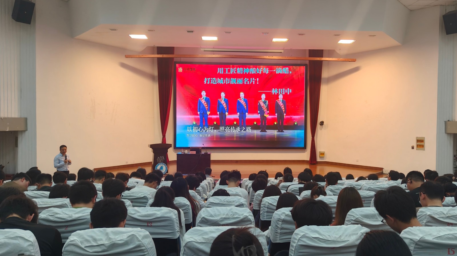 1748402390640851.jpg 1748402390640851.jpg