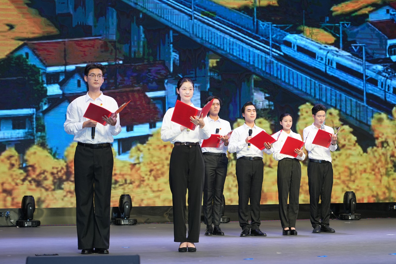 1749778636123601.jpg 1749778636123601.jpg