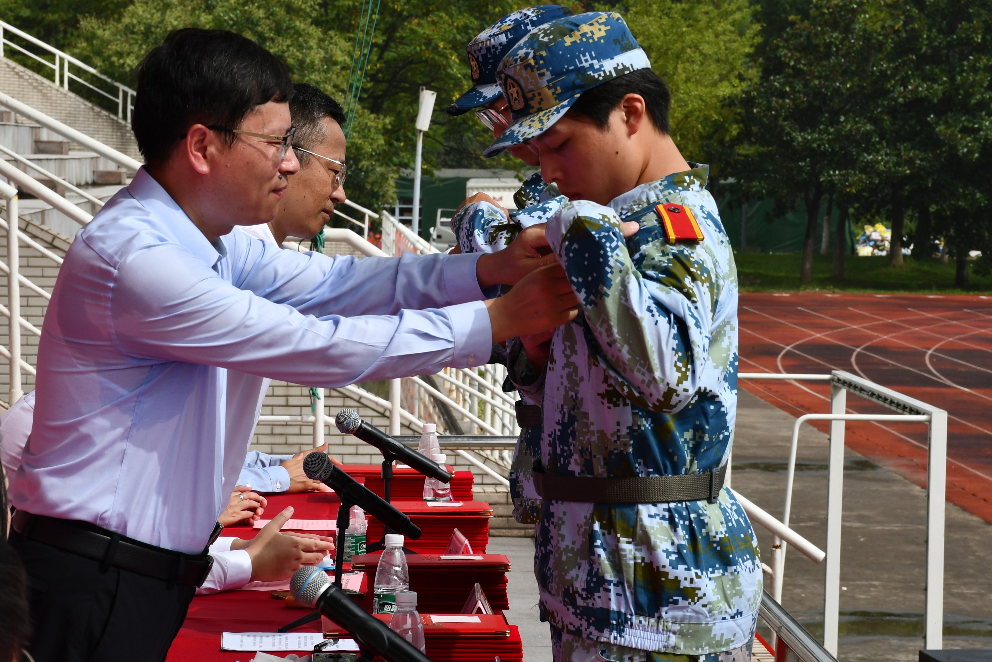 1695633187628898.jpg 003.jpg