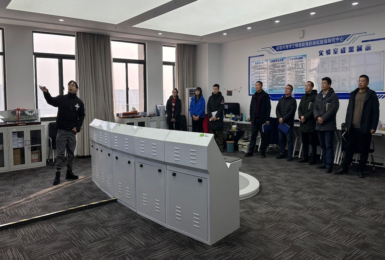 1704421988874361.jpg 444.jpg